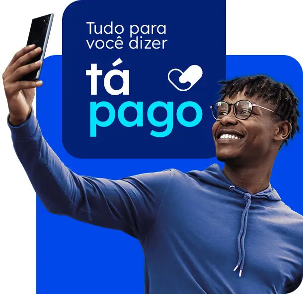 Um Homem e uma Mulher ambos felizes segurando seus smartphones